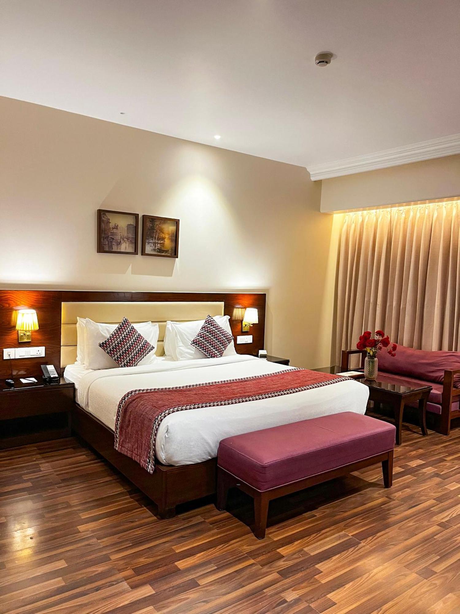 Hotel Home In By Amrik Sukhdev Sonipat Extérieur photo