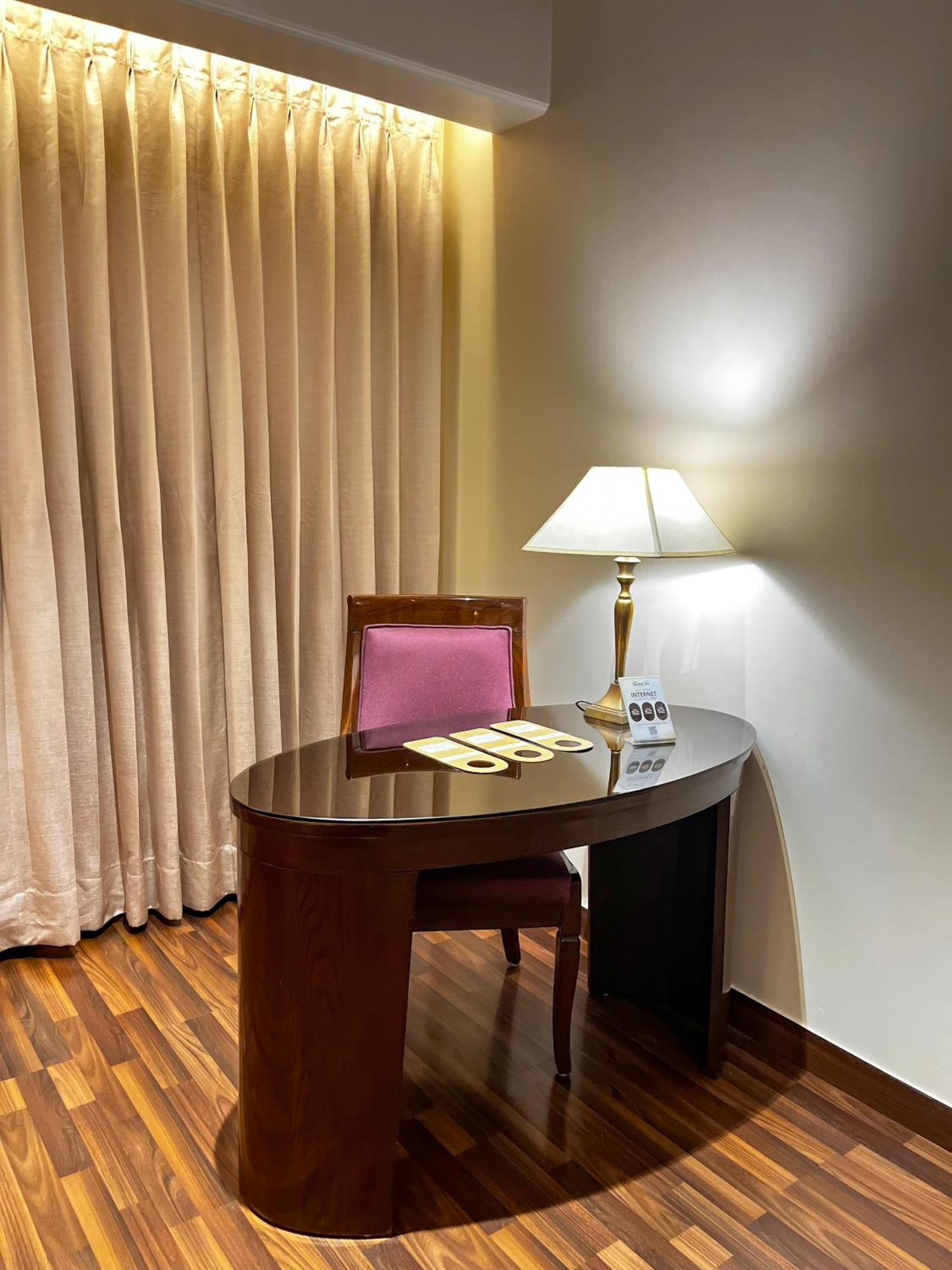 Hotel Home In By Amrik Sukhdev Sonipat Extérieur photo